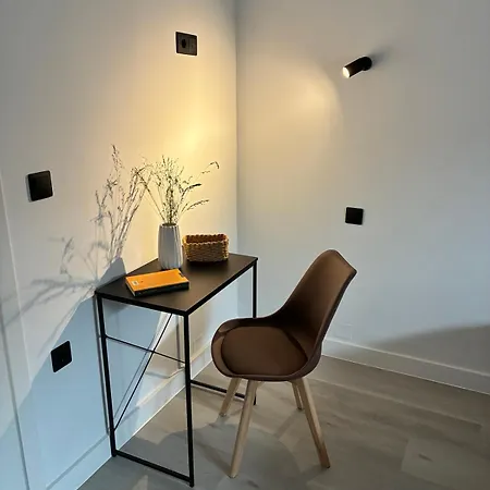 Modern & Spacious 100m From The * خيرسونِسوس